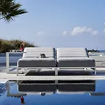 أجنحة بتري Agios Georgios (Santorini)