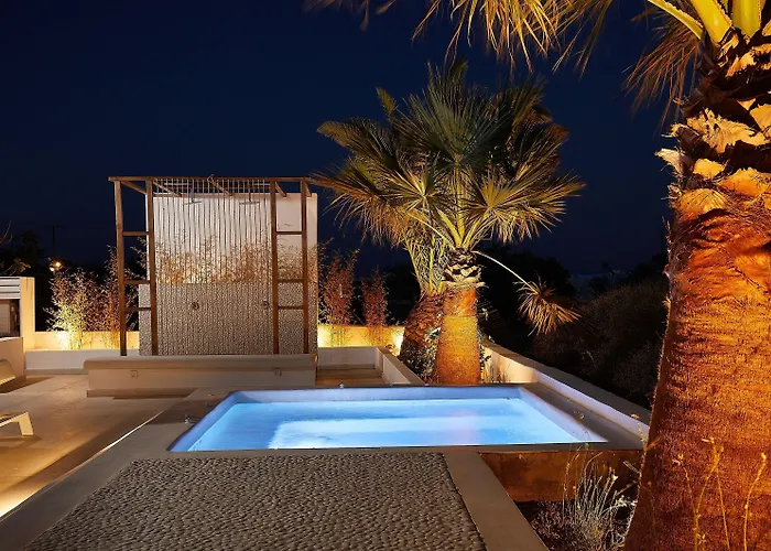 Petri 4* Agios Georgios (Santorini)