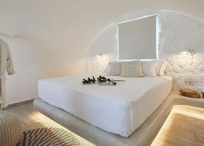 ホテル Petri Agios Georgios (Santorini)