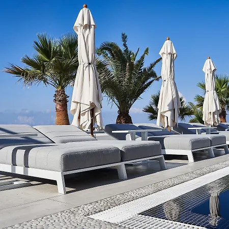 Petri Hotel Agios Georgios (Santorini)