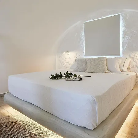 Hotel Petri Agios Georgios (Santorini)