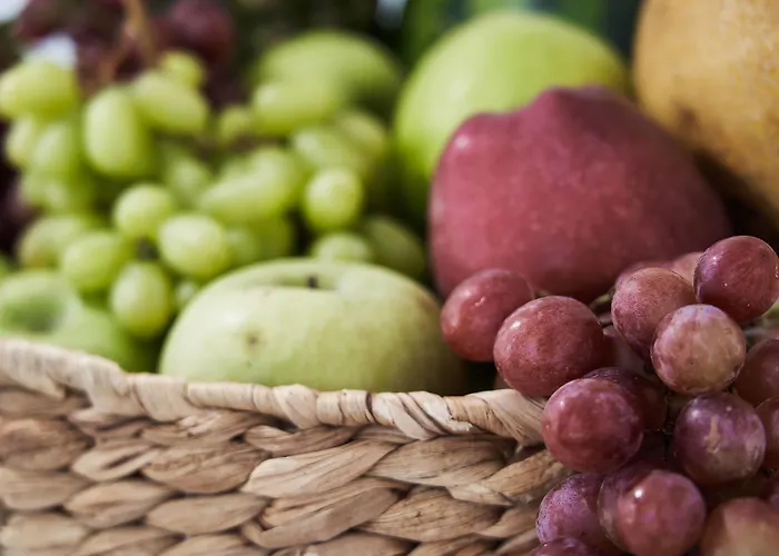 Petri Hotel Agios Georgios (Santorini)