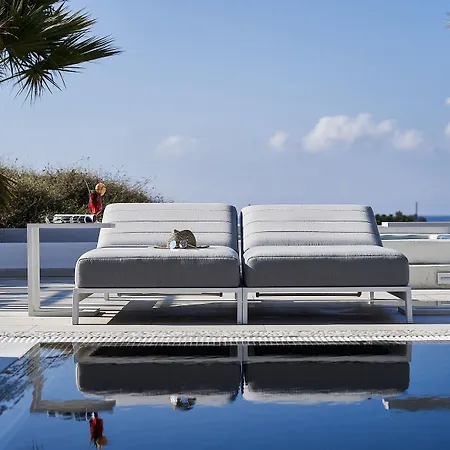 أجنحة بتري Agios Georgios (Santorini)