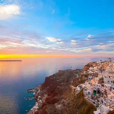 أجنحة بتري 4* Agios Georgios (Santorini)