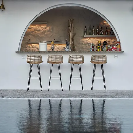 Petri Agios Georgios (Santorini)