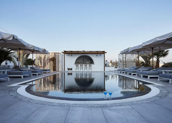 Petri Otel Agios Georgios (Santorini)