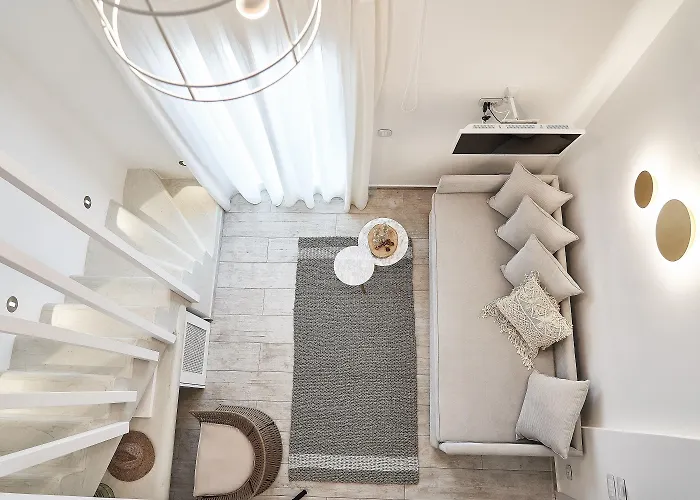 Petri Otel Agios Georgios (Santorini)